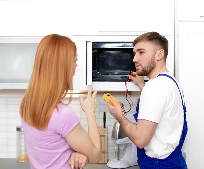 Skilled Microwave Service: Your Certified Microwave Purchase and Installation in Auburn, MA