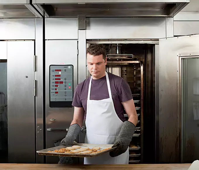Why Auburn, MA Kitchens Trust Auburn Appliance Pro for Commercial Oven Repair?